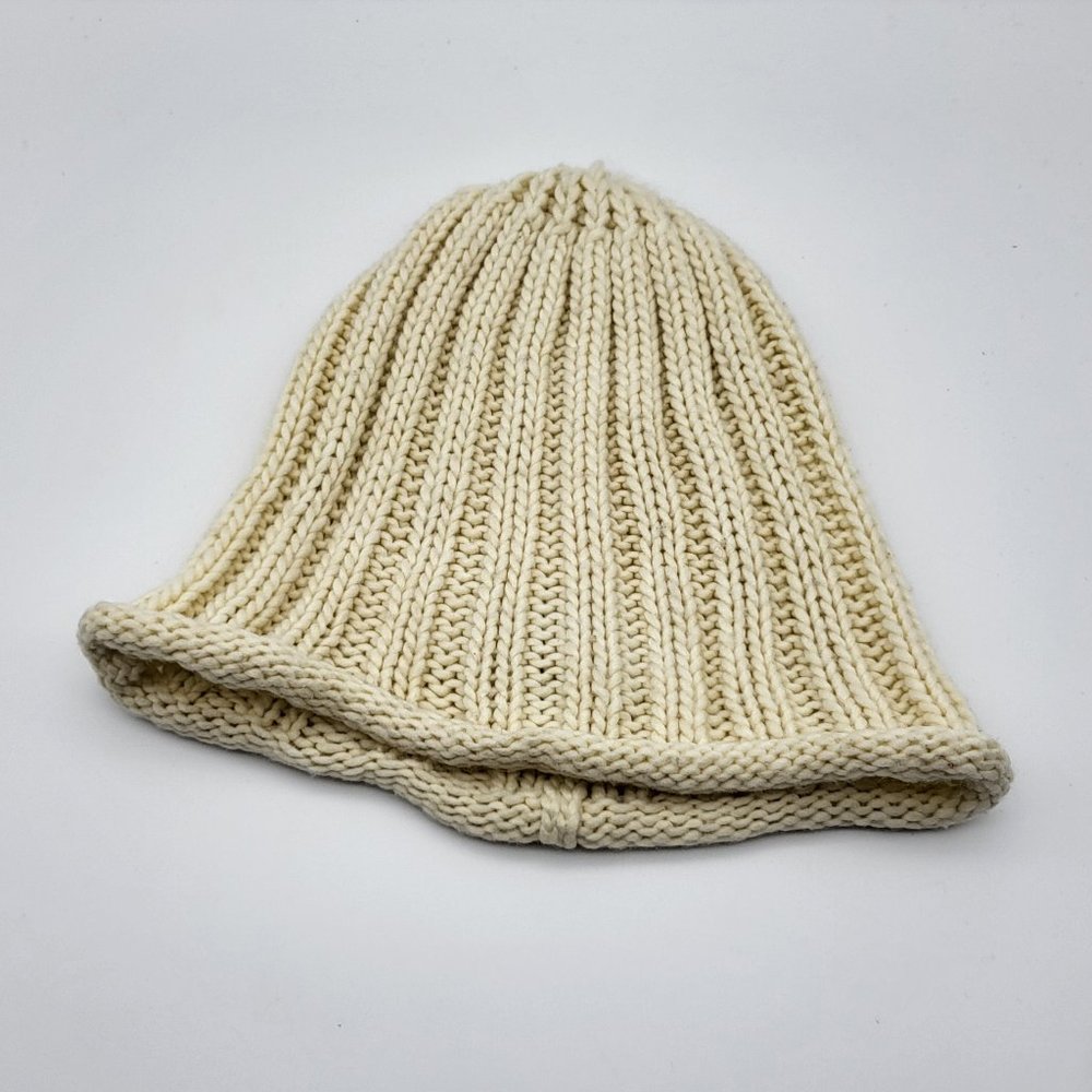 Free People Ivory White/Cream Ribbed Boho Beanie, One Size, GUC